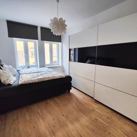 Neu Sanierte Wohnung Mit Balkon Und Stellplatz Erfurt Exterior photo